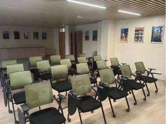 鹏翔学生社区多功能活动厅