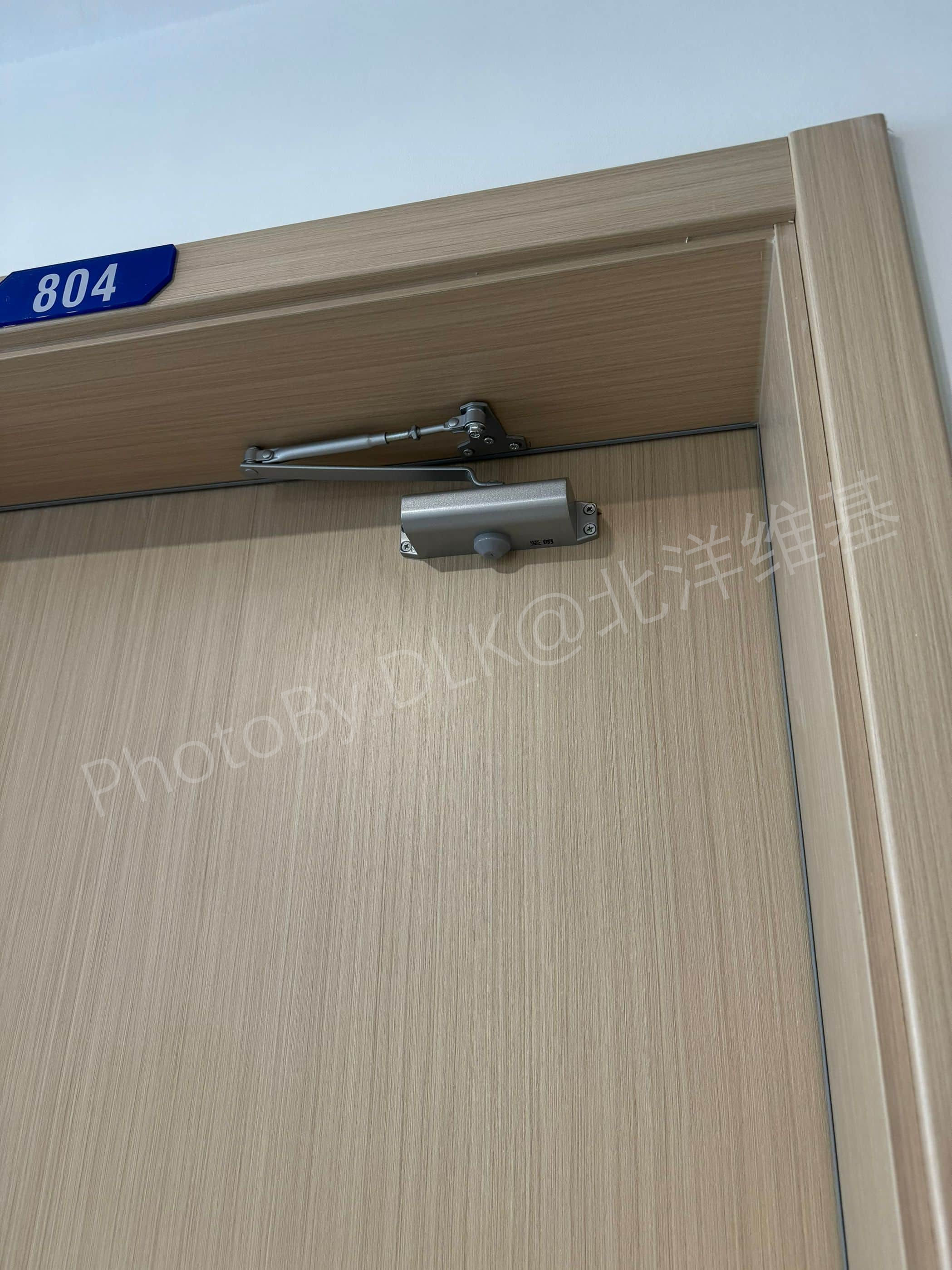 北洋园-三问园-寝室门-1-水印版.jpg